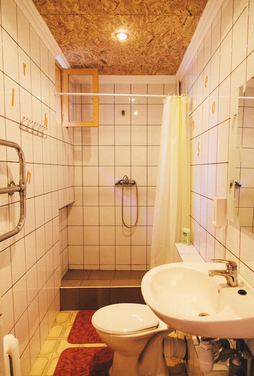 Elementary Hostel Одесса Экстерьер фото
